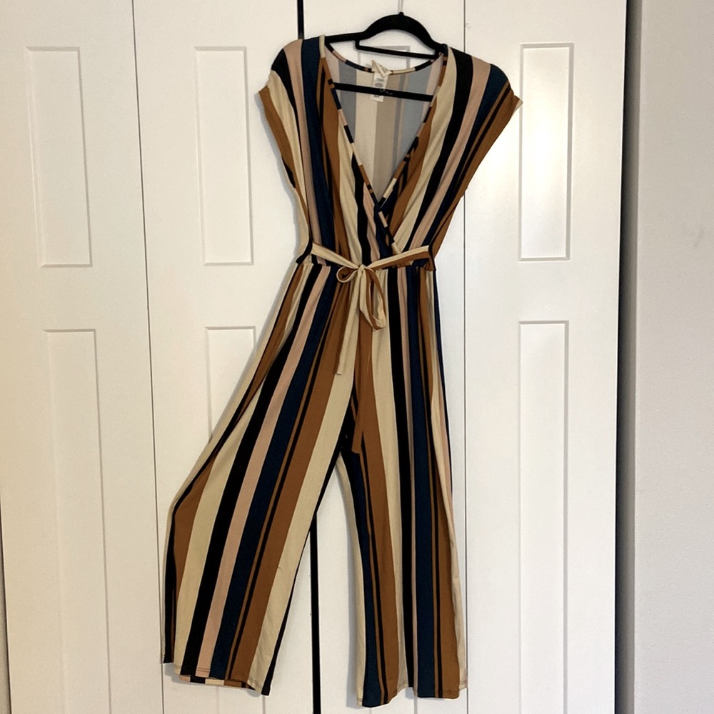 Comfortable and cute romper!